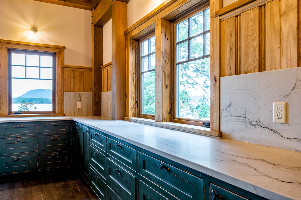 Interior cabinets and countertops